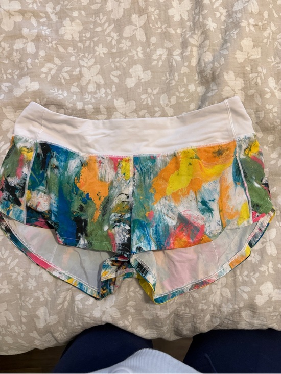 lululemon athletica Pants - lululemon athletica Multicolor Abstract Print Athletic Shorts